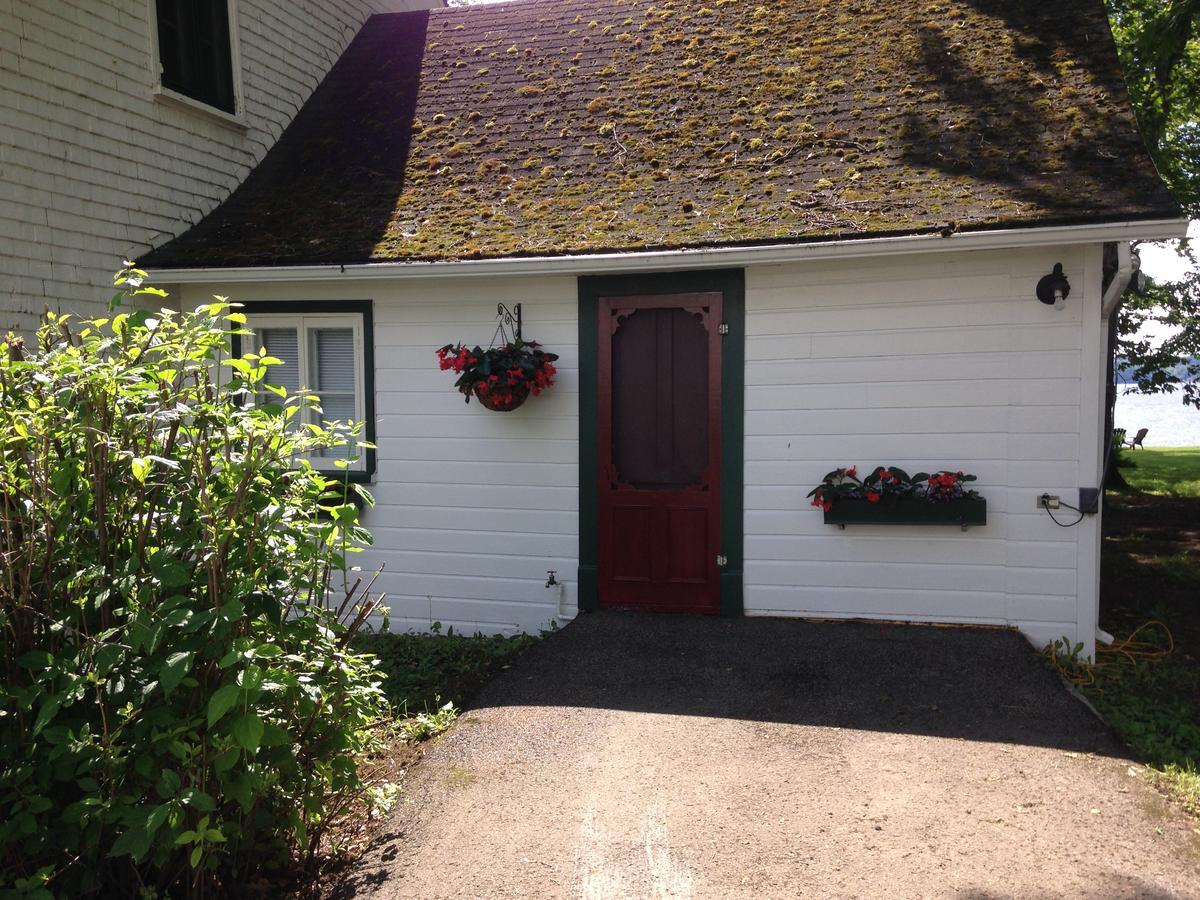 Saint-Laurent-de-l'ile d'Orleans Auberge Les Blancs Moutons מראה חיצוני תמונה